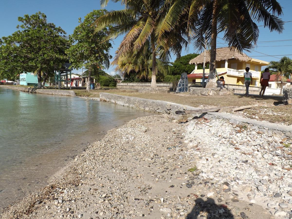 Fernando'S Seaside Hotel Sarteneja Luaran gambar